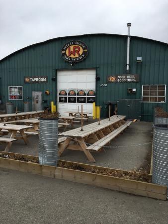 Local Patio Highlight : Wild Rose Brewery